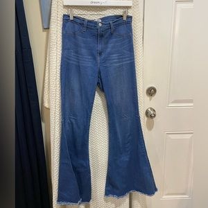Judy Blue High Waist Super Flare Denim Jeans…Size:15/32…Please Read Info Below!!